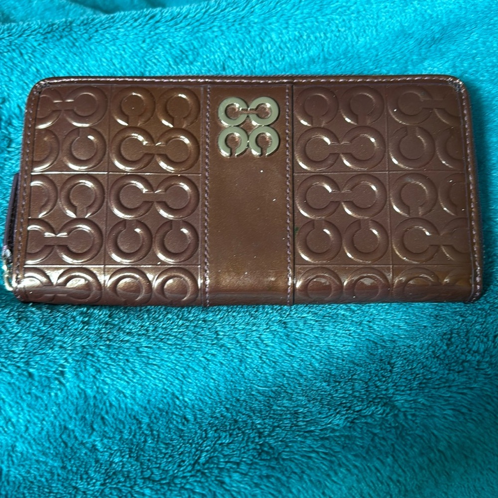 Coach (Preloved)